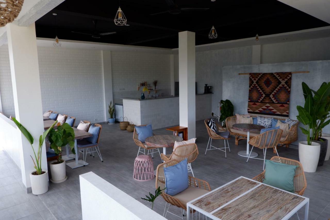 The Sloth Bali Hotel Canggu Buitenkant foto